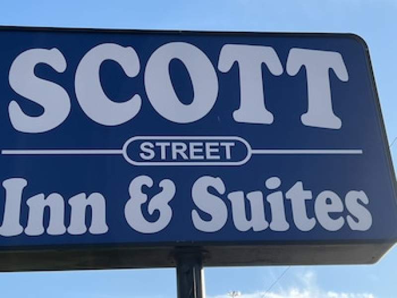 SCOTT INN AND SUITES HOUSTON