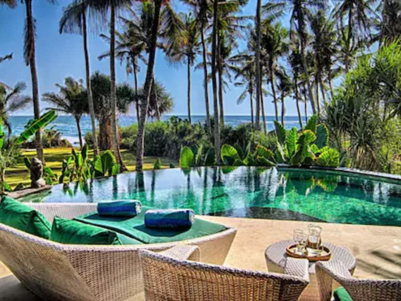 Sejuk Beach Villas