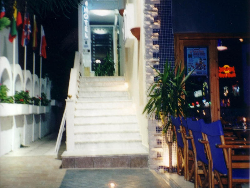 SimOtel Ermis