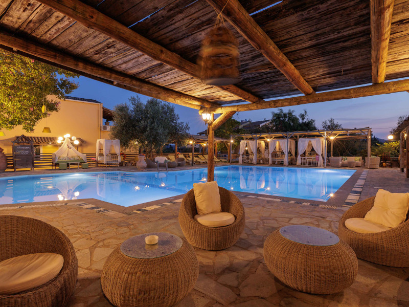 Spiti Nikos Apartments