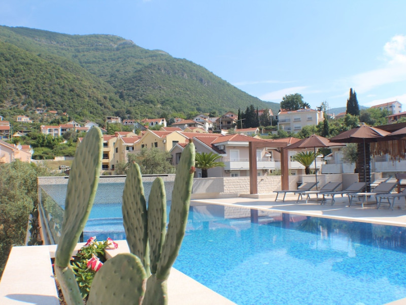 Sun Village Apartments