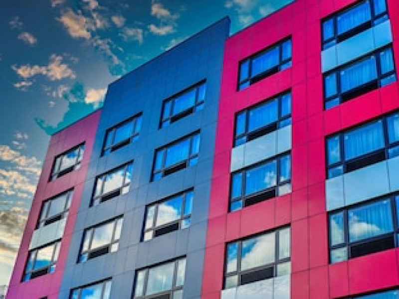 SUPER 8 BY WYNDHAM BRONX NEAR BOTANICAL GARDEN