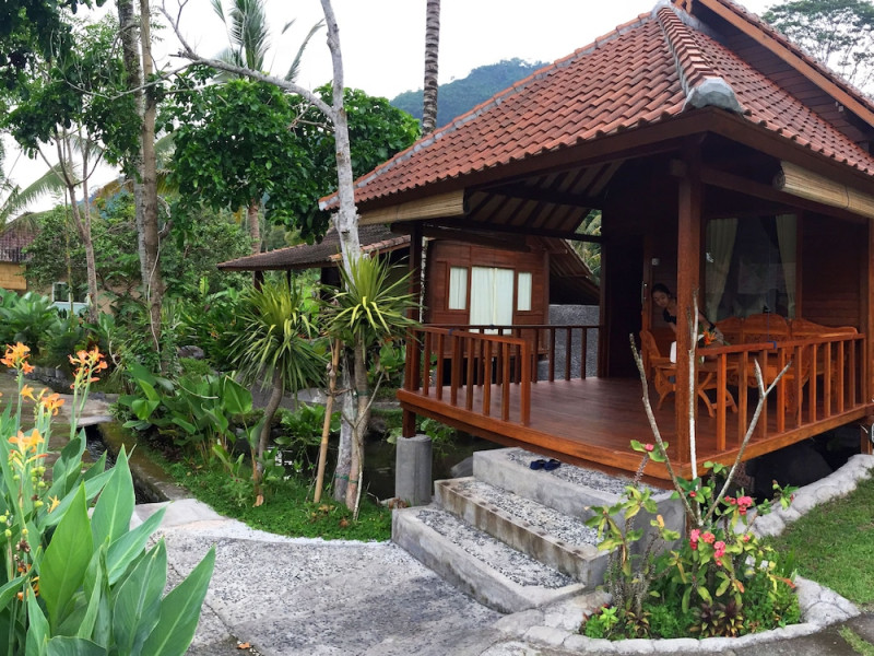 Tepi Sungai Guest House