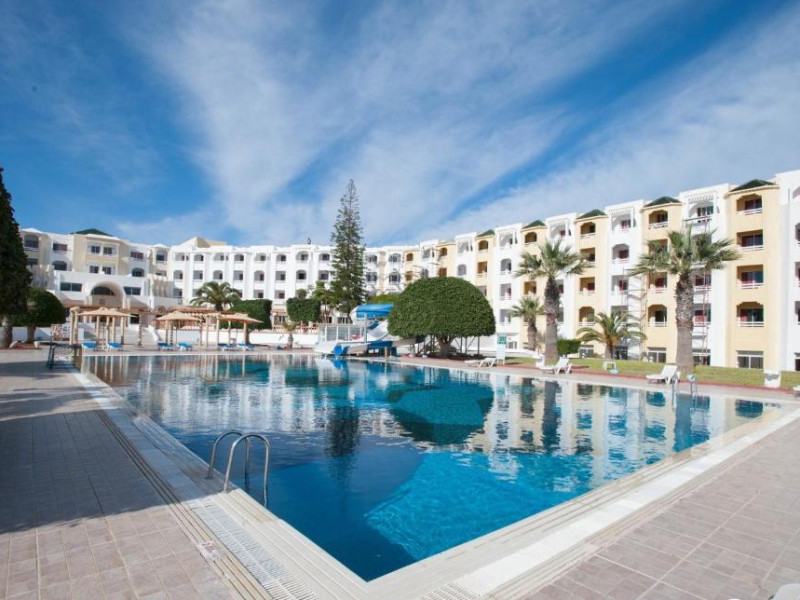 Thapsus Beach Resort