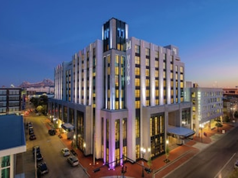 THE HIGGINS HOTEL NEW ORLEANS, CURIO COLLECTION BY HILTON