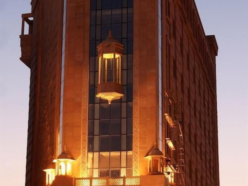 THE PLATINUM HOTEL