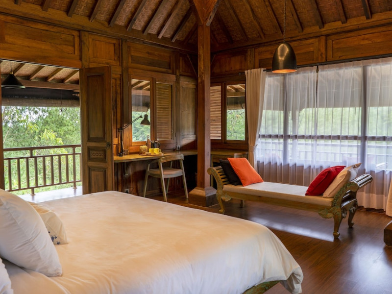 Tira Vilagna Suites & Spa