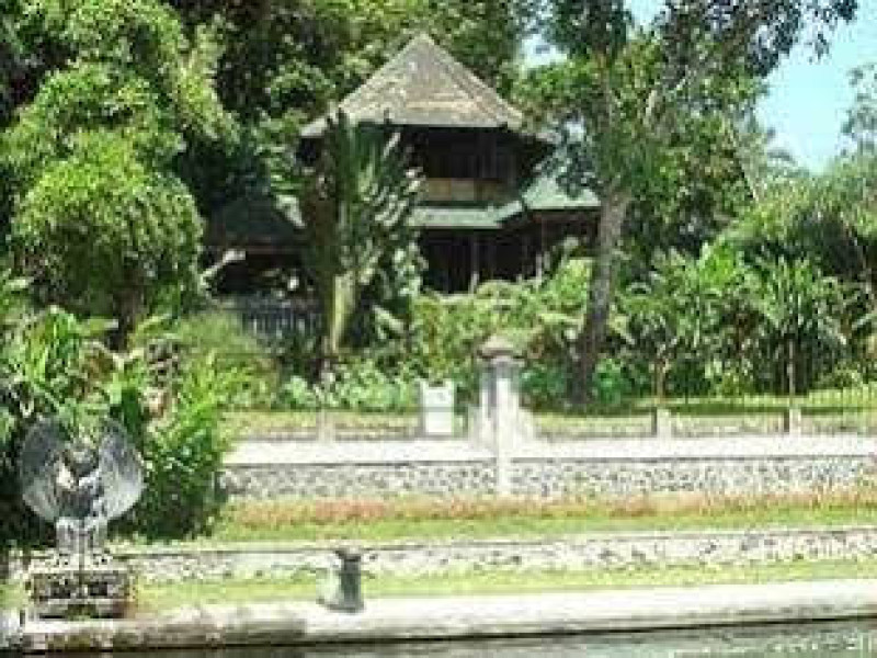 Tirtagangga Water Palace Villas