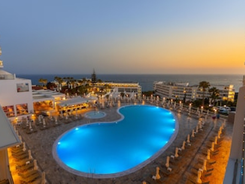 TOFINIS HOTEL