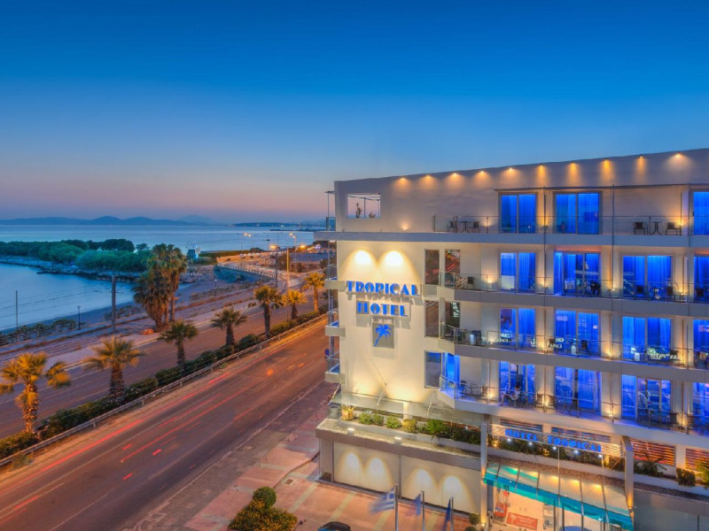 Tropical Hotel
