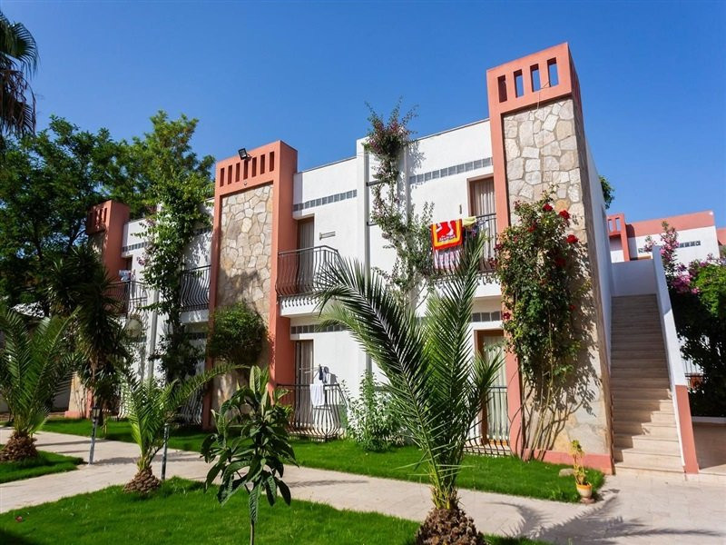 SAMI BEACH HOTEL