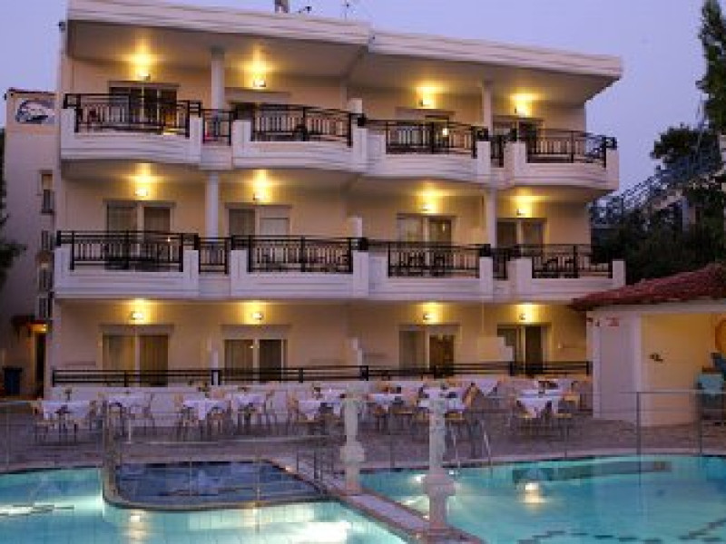 Sirines Hotel (Potos)
