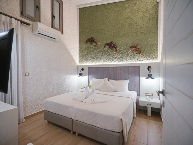 FLAMINGOS HOTEL