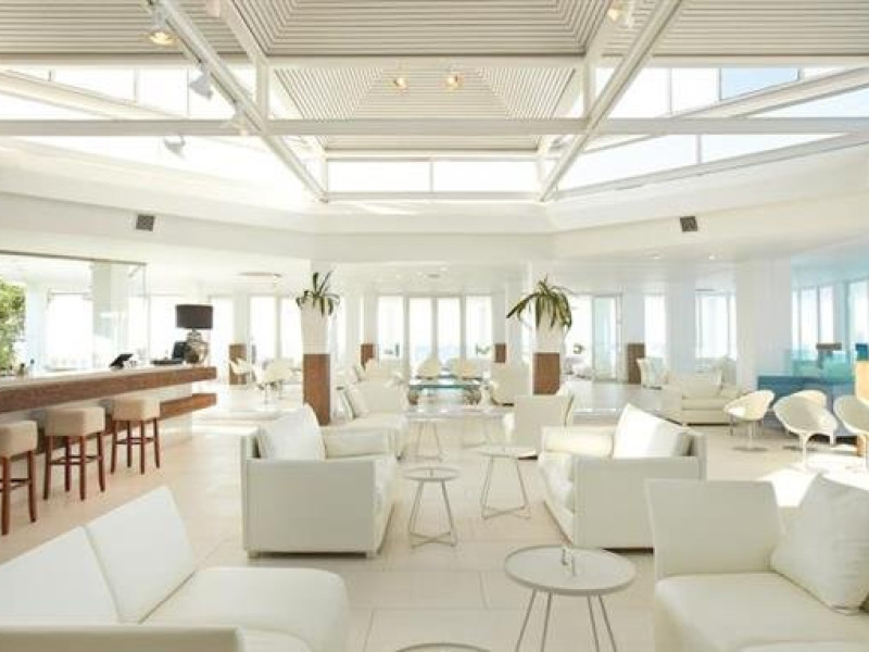 Grecotel Lux Me White Palace