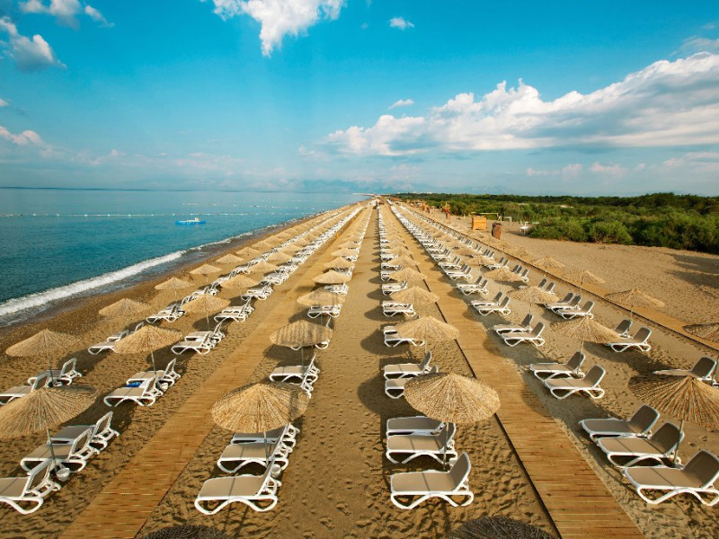 TITANIC DELUXE BELEK