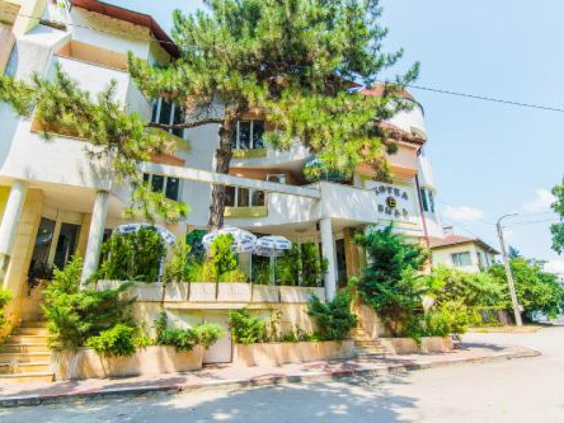 VIDA FAMILY HOTEL