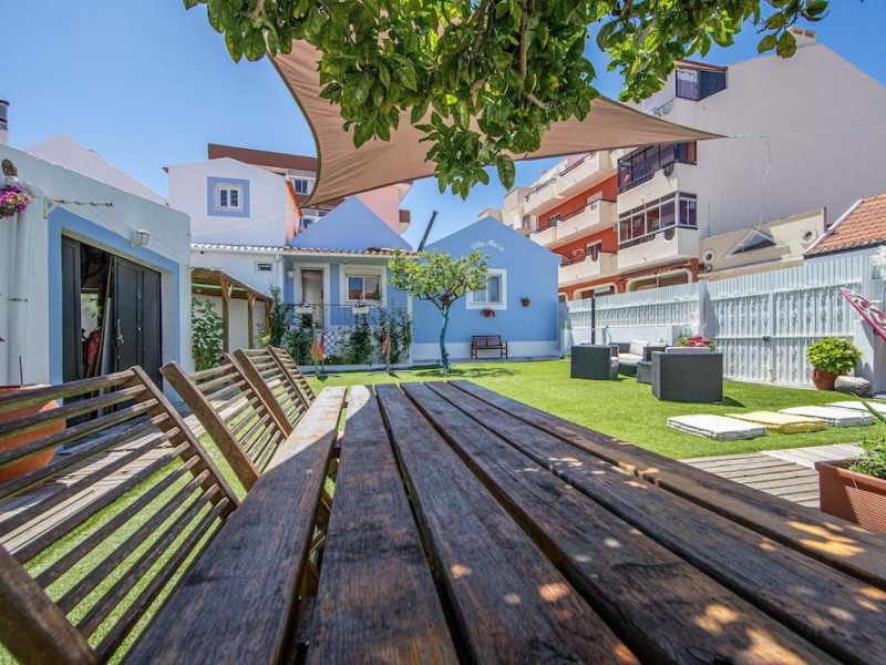 Vila Maria Surf House by Host-Point