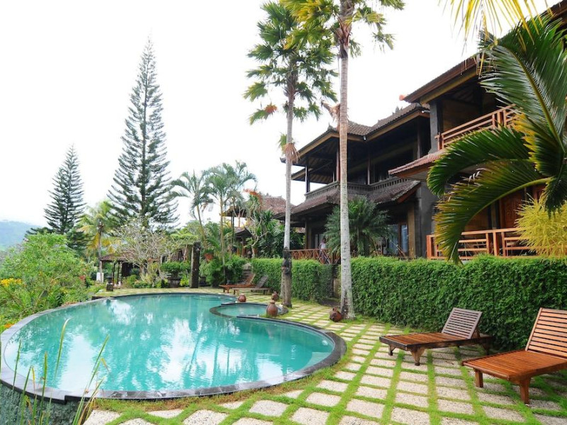 Villa Karma Loka