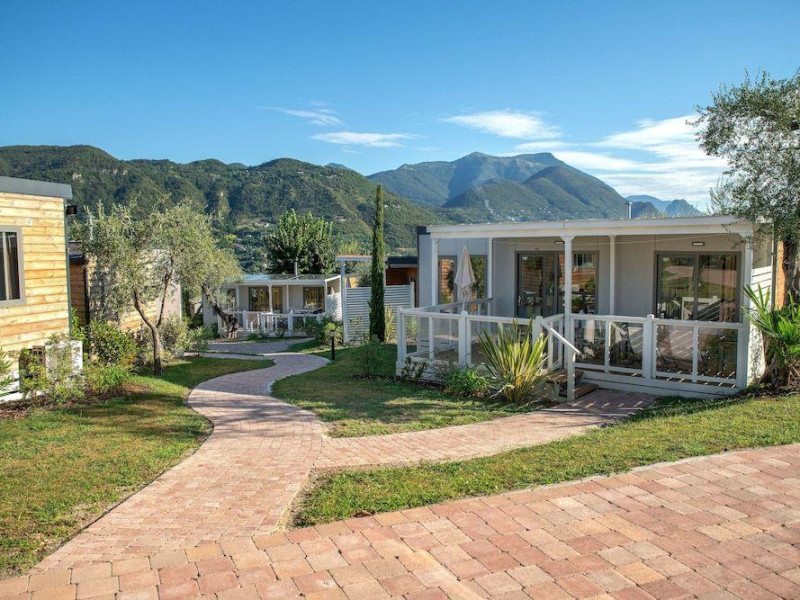 Weekend Glamping Resort