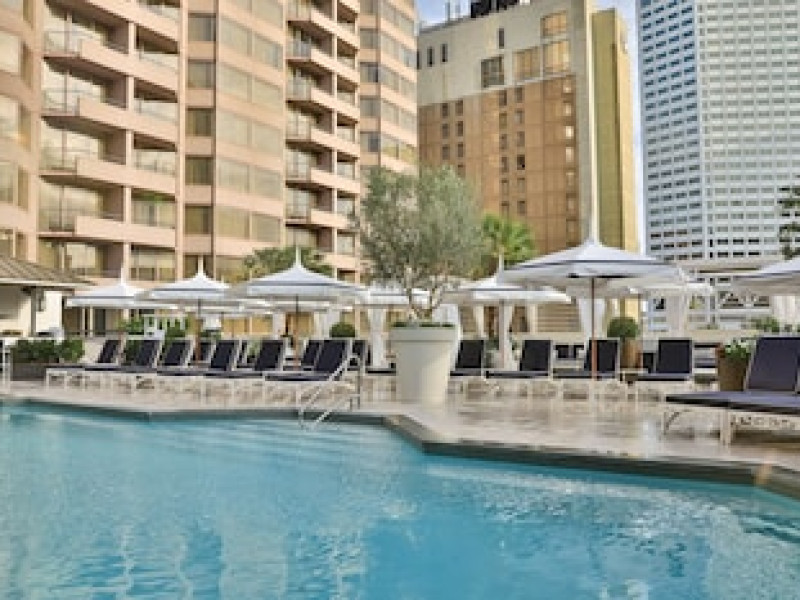 WINDSOR COURT